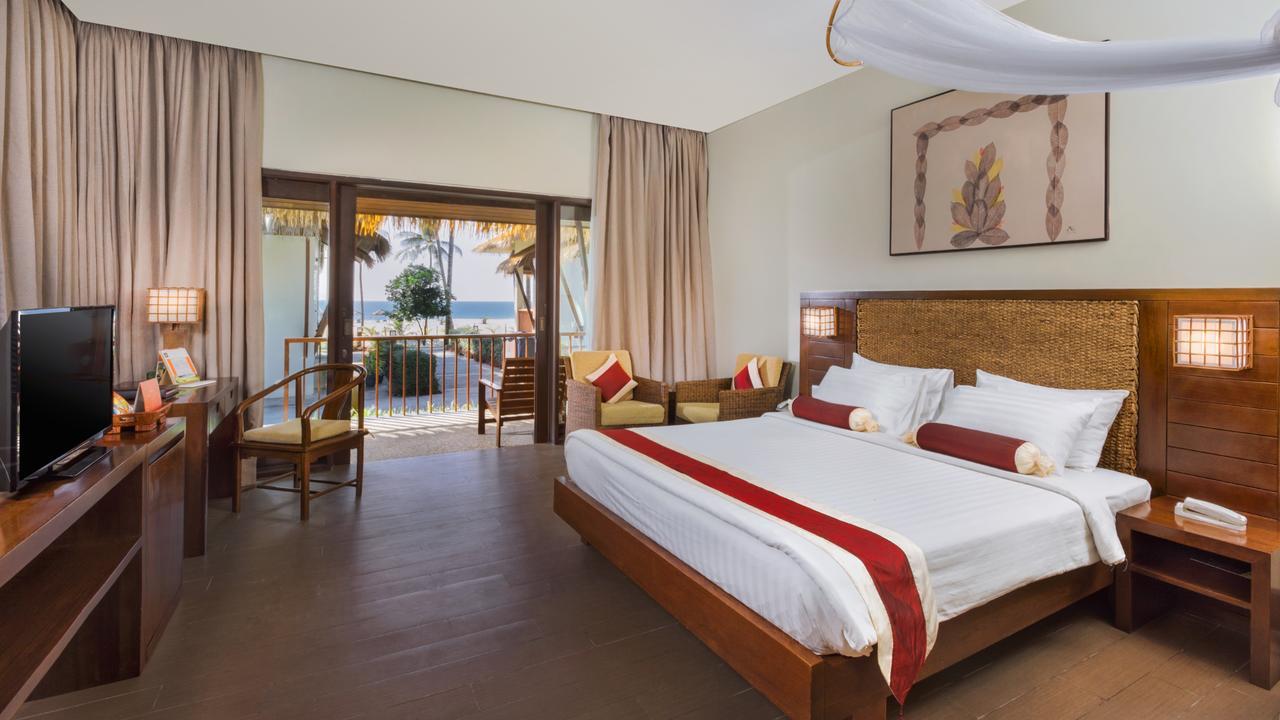 Eskala Hotels And Resorts Нгвесаунг Екстериор снимка