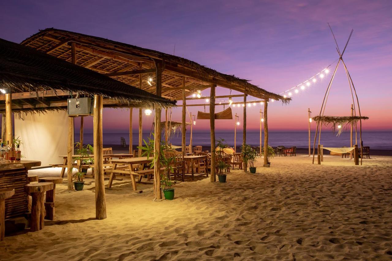 Eskala Hotels And Resorts Нгвесаунг Екстериор снимка