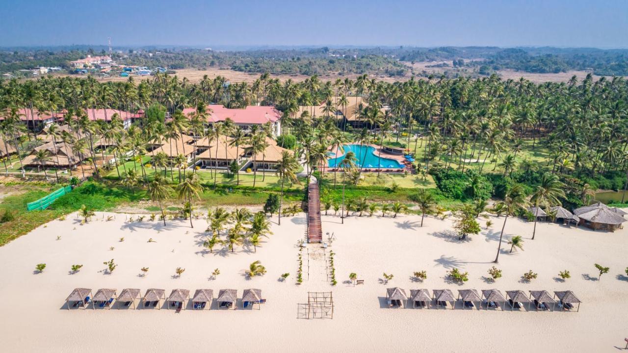 Eskala Hotels And Resorts Нгвесаунг Екстериор снимка