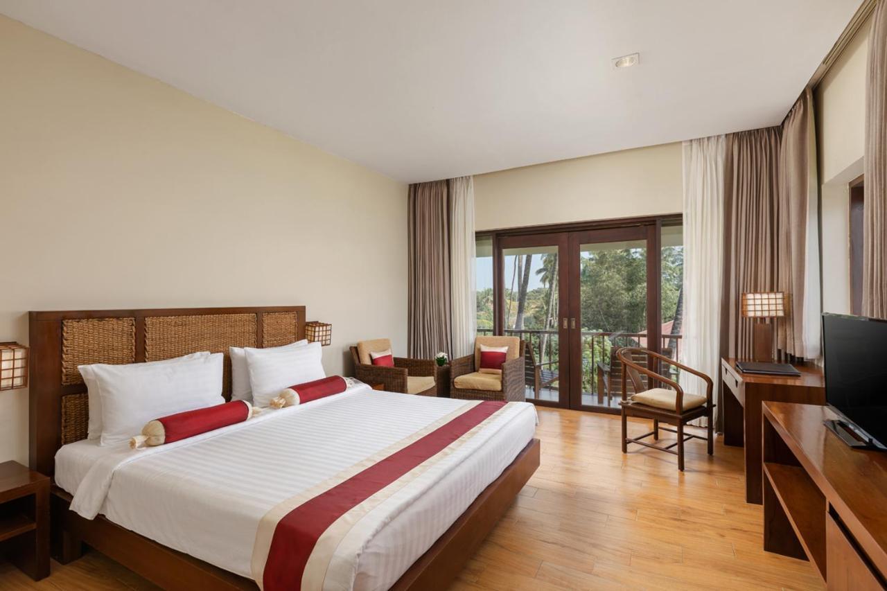 Eskala Hotels And Resorts Нгвесаунг Екстериор снимка